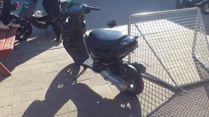 Aprilia sonic gp billede 5