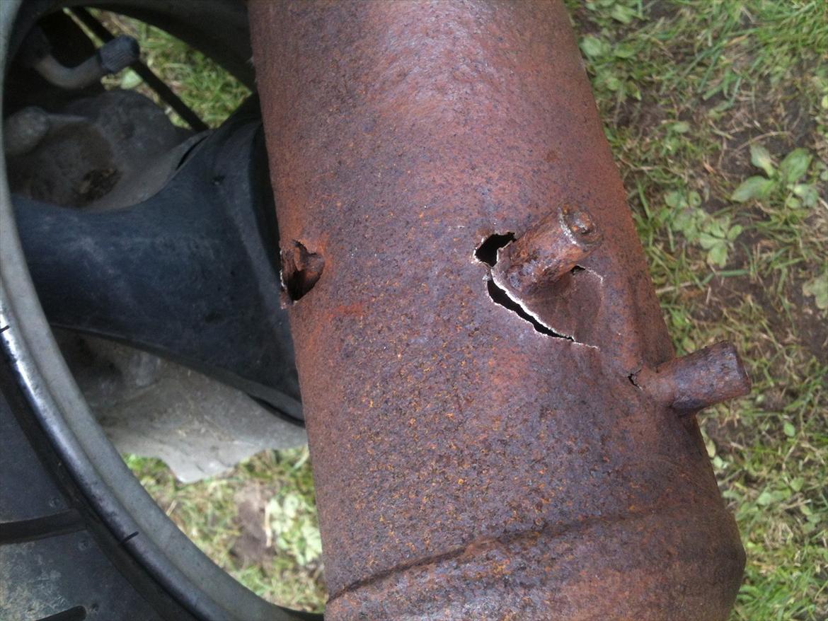 Giantco Sprint SE 3 (FØR) - ret smadret/rusten udstødning billede 14