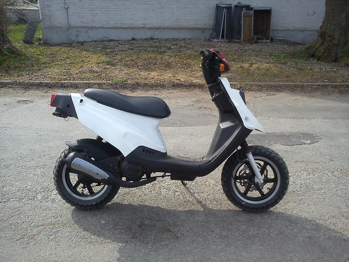 PGO Hot 50 - raceren!
 billede 1