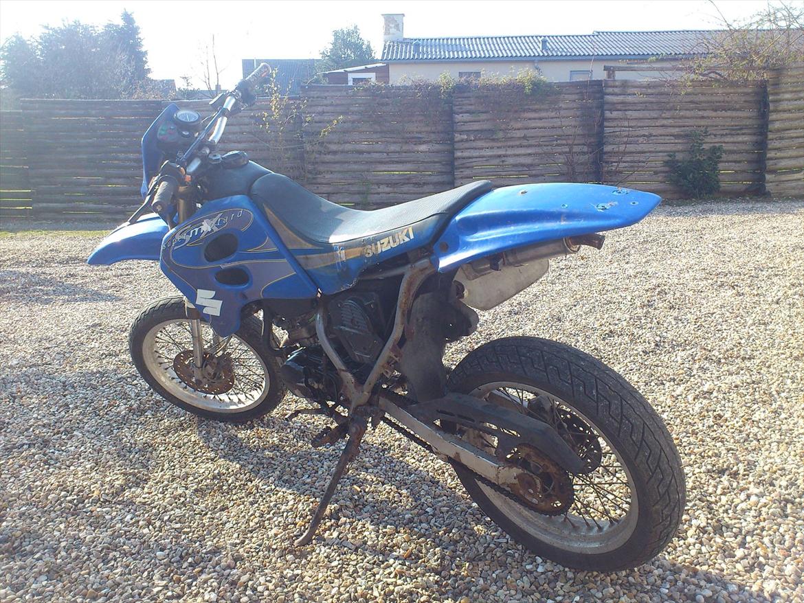 Suzuki RMX billede 3