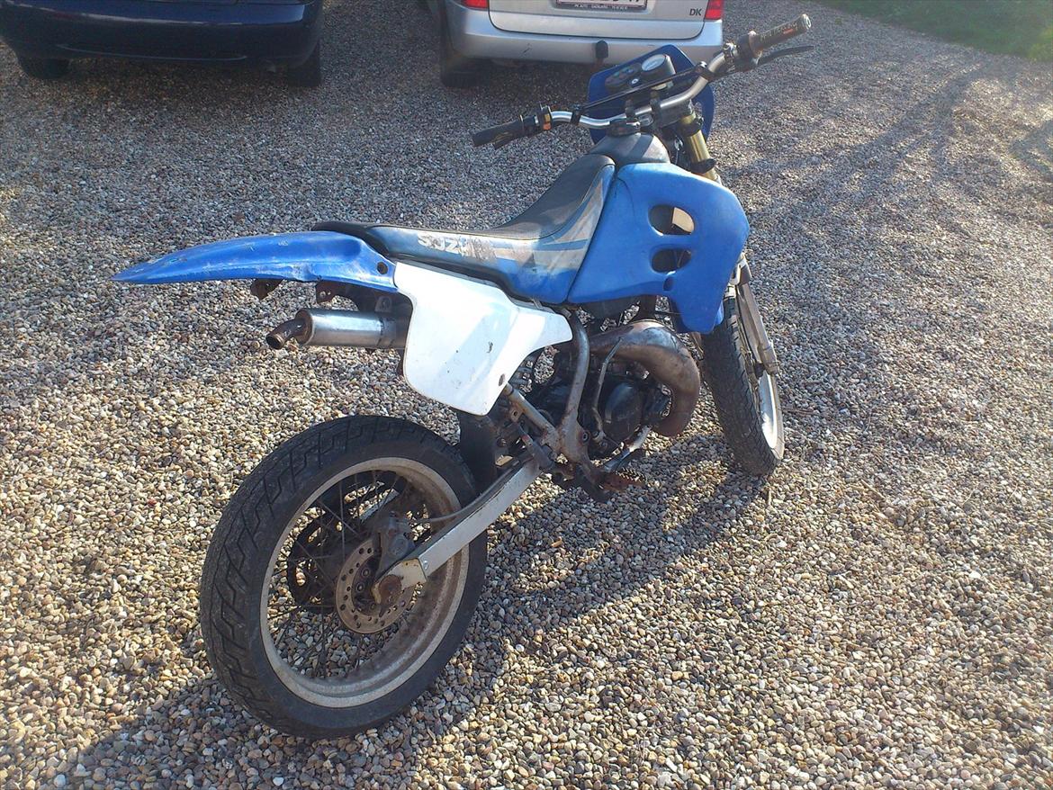 Suzuki RMX billede 4