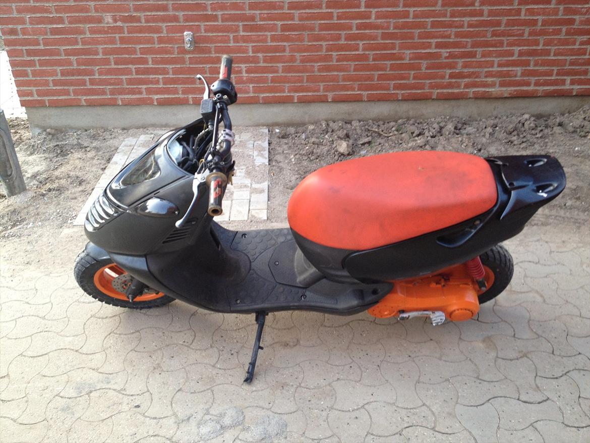 Aprilia Sonic GP projekt 87% billede 4