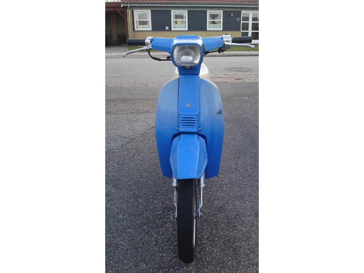 {{currentPhoto.altText}} billede {{currentPhoto.number}}