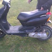 Yamaha Neos "SOLGT!"