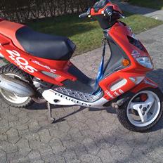 Peugeot speedfight 2