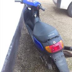 Yamaha jog space solgt