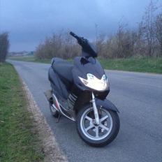 Yamaha Jog R STD ALT VIRKER