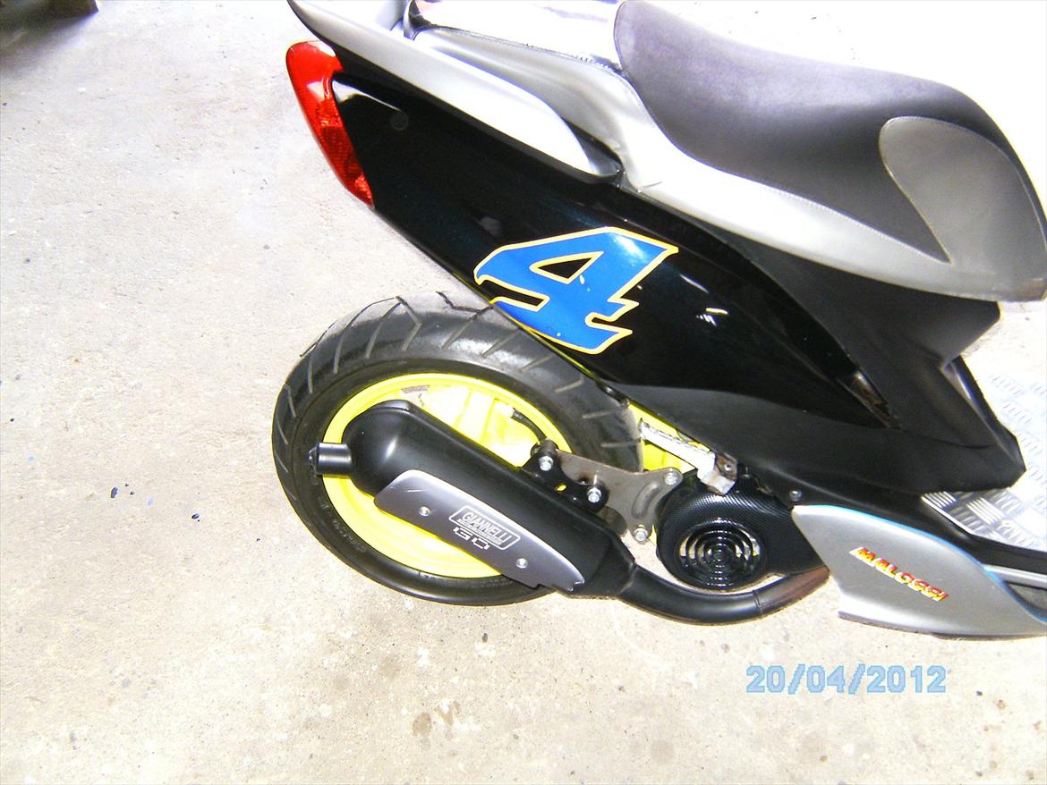 Yamaha jog r  billede 16