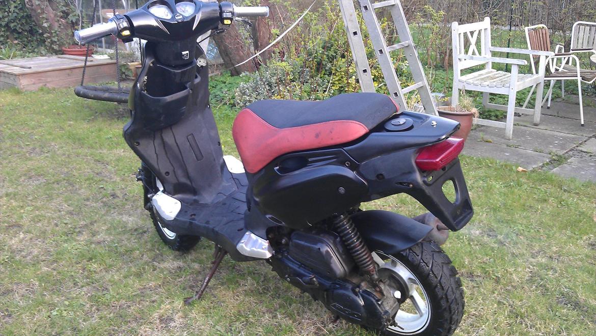 PGO Pmx [Tidl. scooter] billede 4