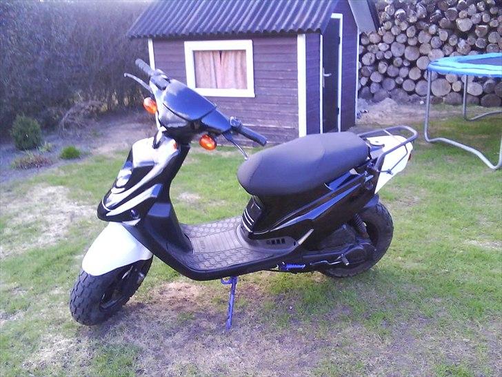 PGO hot 50 billede 2