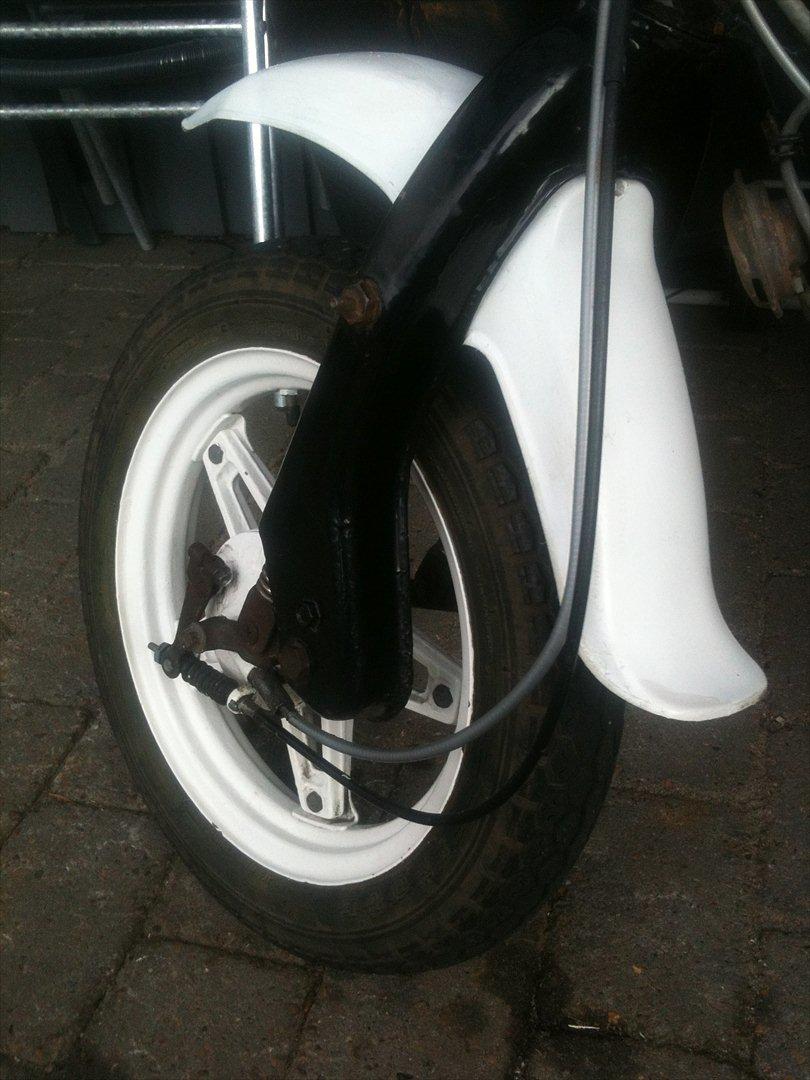 Suzuki FZ50 billede 8