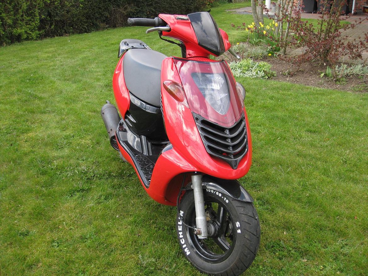 Aprilia Sonic "Det røde lyn" billede 8