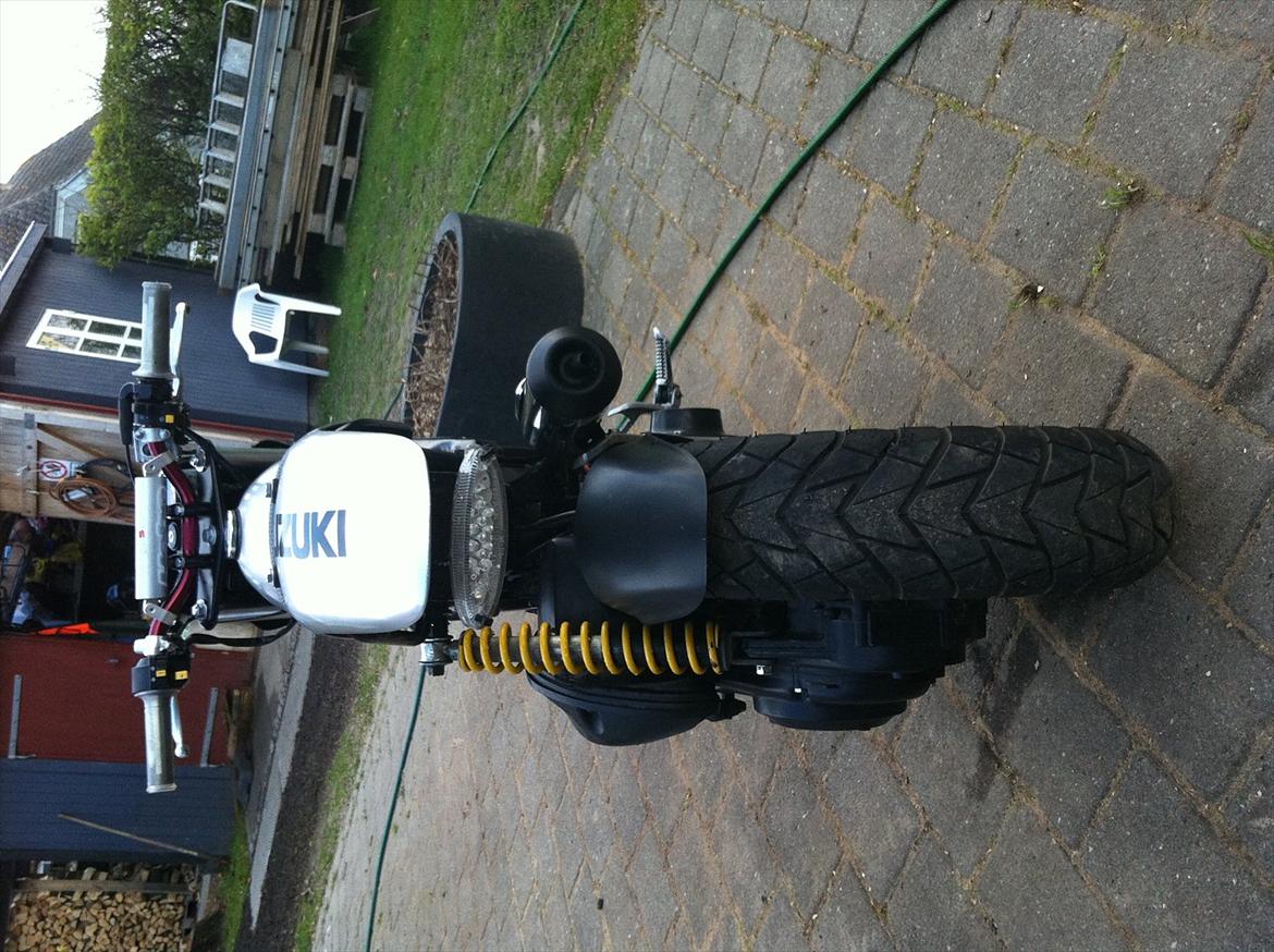 Suzuki Street Magic - Taget d. 23-04-2012 efter den lige er blevet vasket billede 9