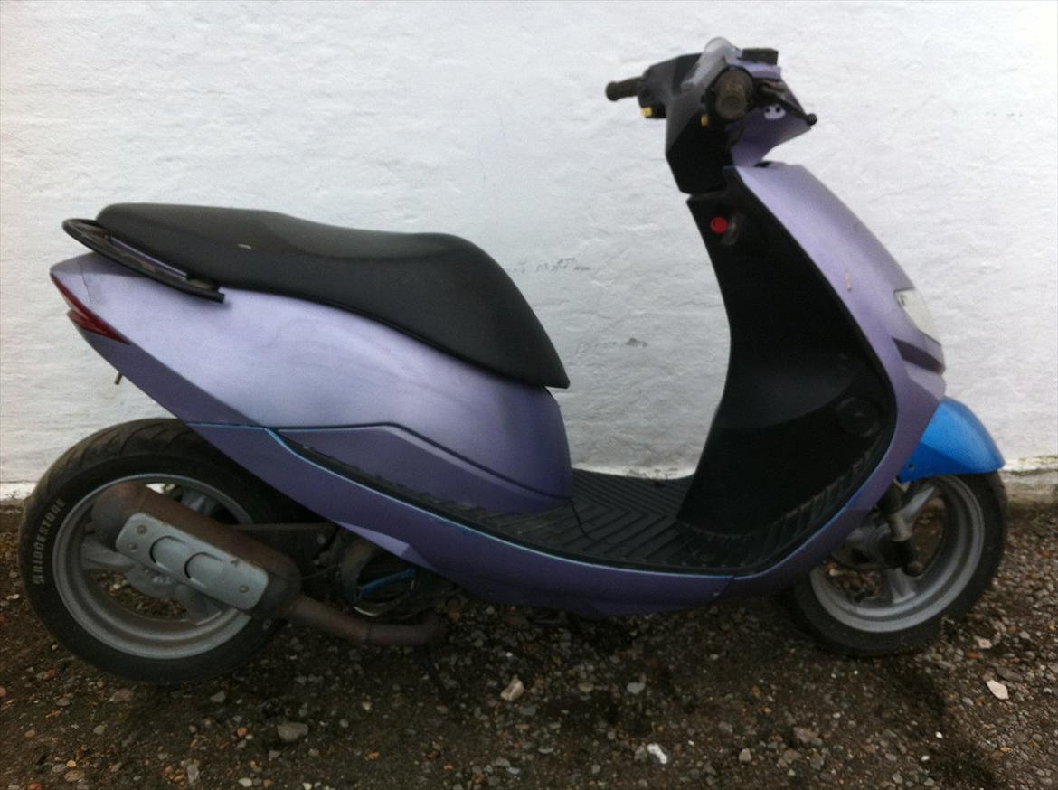 Suzuki estilete "Solgt" billede 1