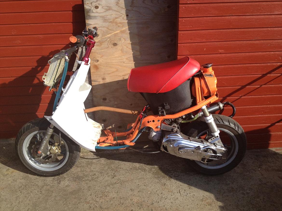 Yamaha jog billede 5