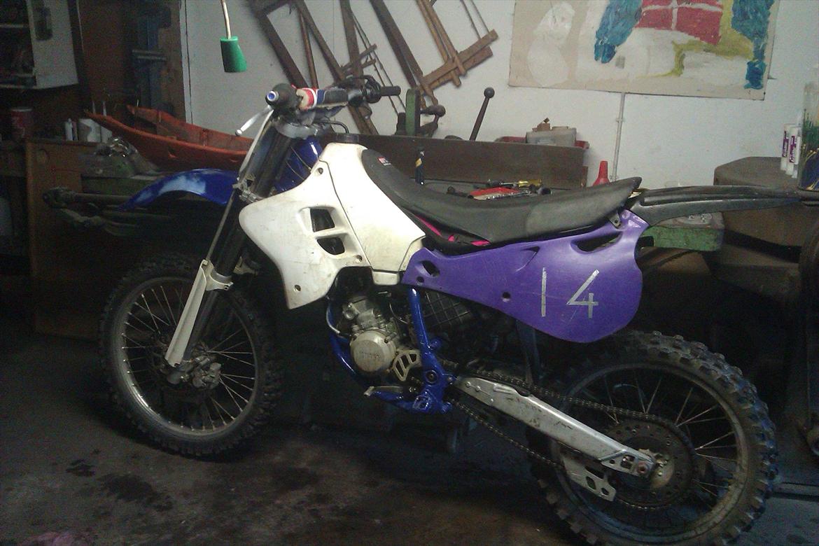 Yamaha YZ 125 [Tidl. scooter] billede 2