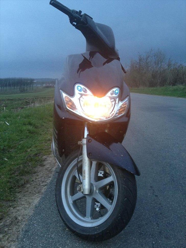 Yamaha Jog R STD ALT VIRKER billede 3