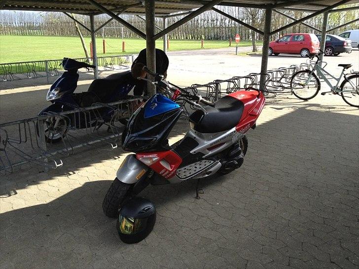 Peugeot Speedfight 2 AC - som den ser ud nu. billede 2