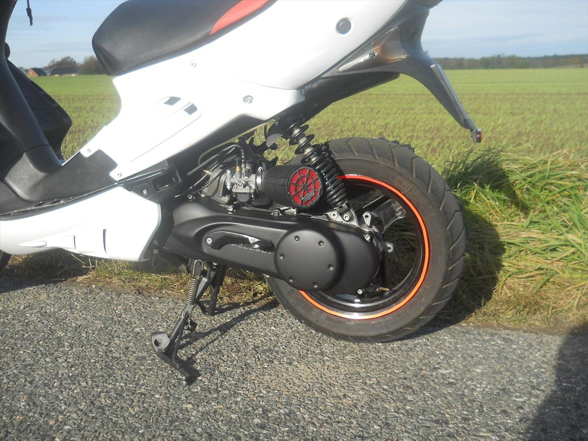 Peugeot Speedfight 2 (SOLGT) billede 2