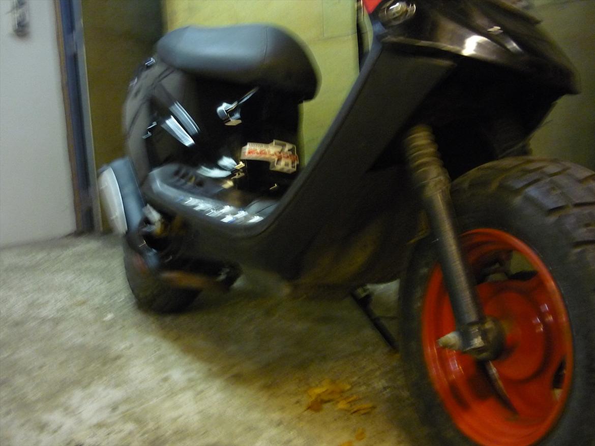 PGO Hot 50 - Inden den blev malet matt sort :) billede 3