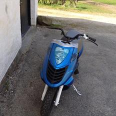Aprilia Sonic AC