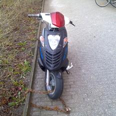 Aprilia sonic tidliger scooter