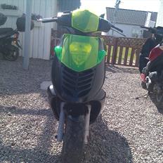 Aprilia Sonic LC