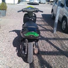 Aprilia Sonic LC