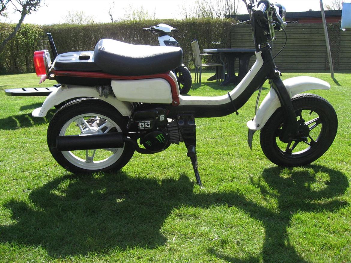 Suzuki fz50 billede 1