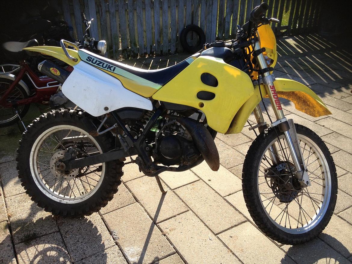 Suzuki RMX - solgt billede 4