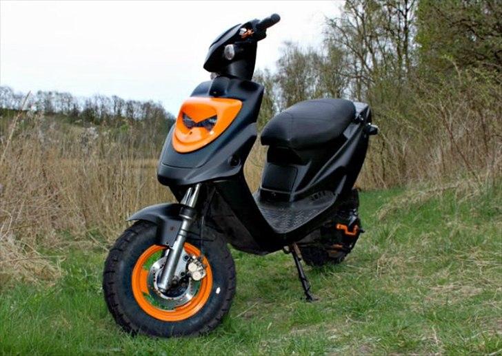 PGO HOT 50 billede 2