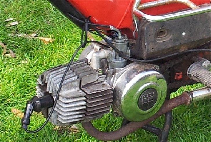 Puch Maxi K - Undskyld for den dårlige kvalitet. 
Der kommer snart nogle bedre billeder ind! billede 4