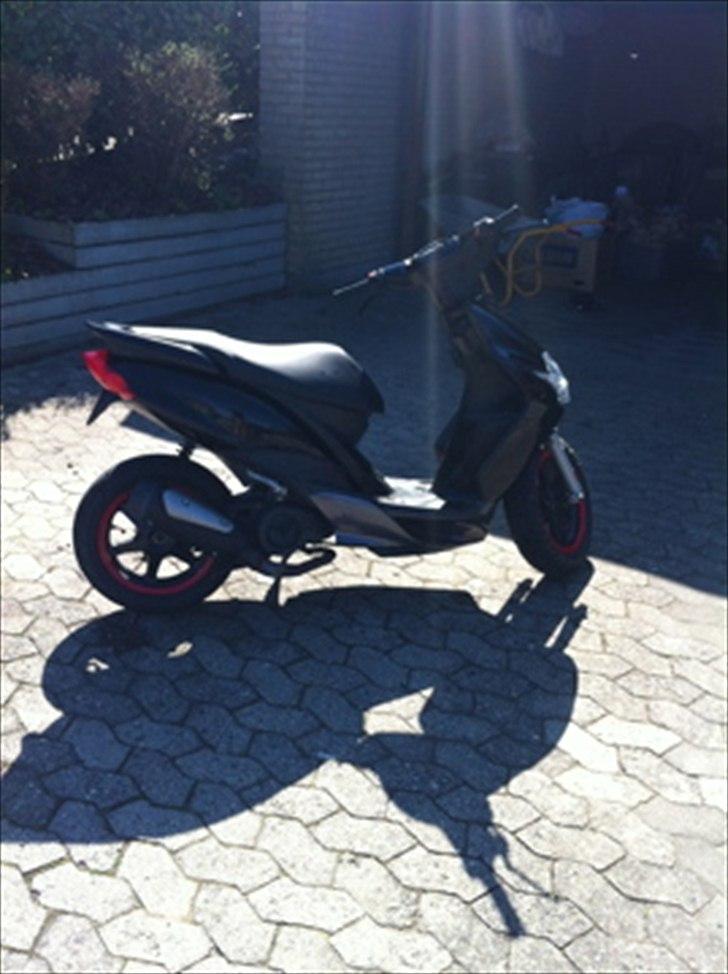 Yamaha Jog R (TILSALG eller BYTTES) billede 4