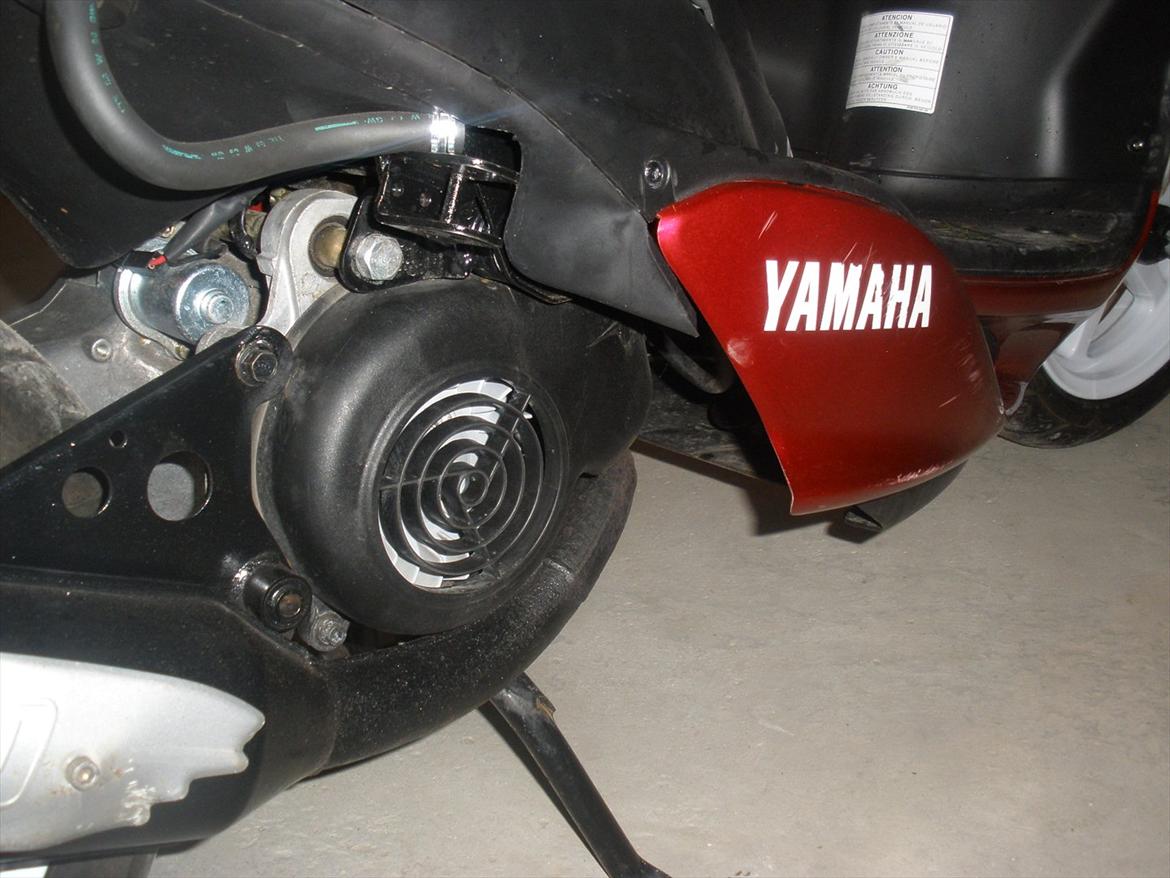 Yamaha Jog R Standard 30 SD billede 8