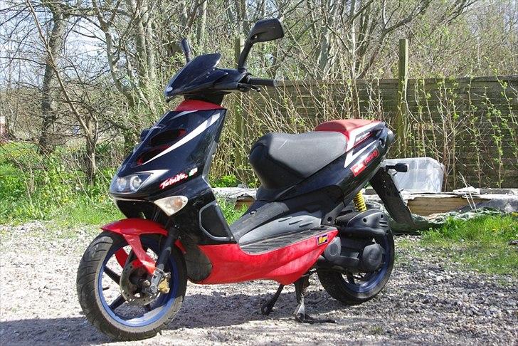 Aprilia SR 50 Ditech billede 2