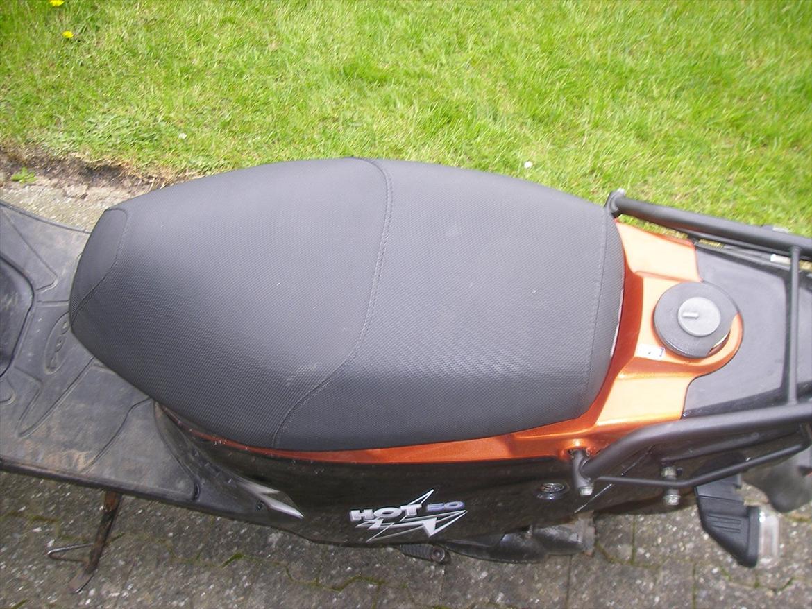 PGO hot 50  billede 1