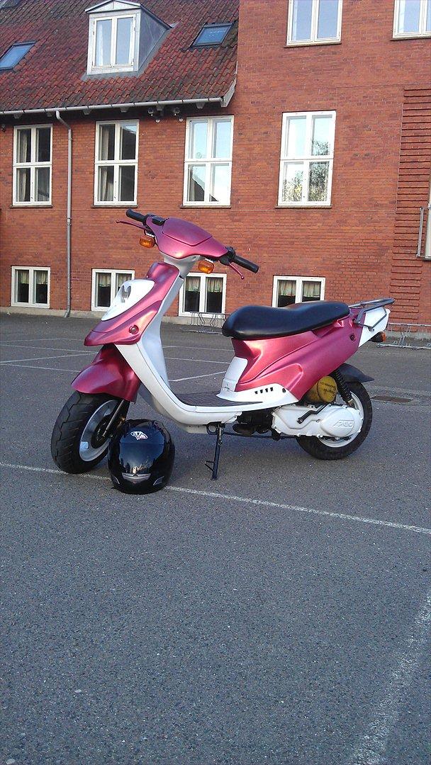 PGO Hot 50 (Hotmissen Solgt) billede 2