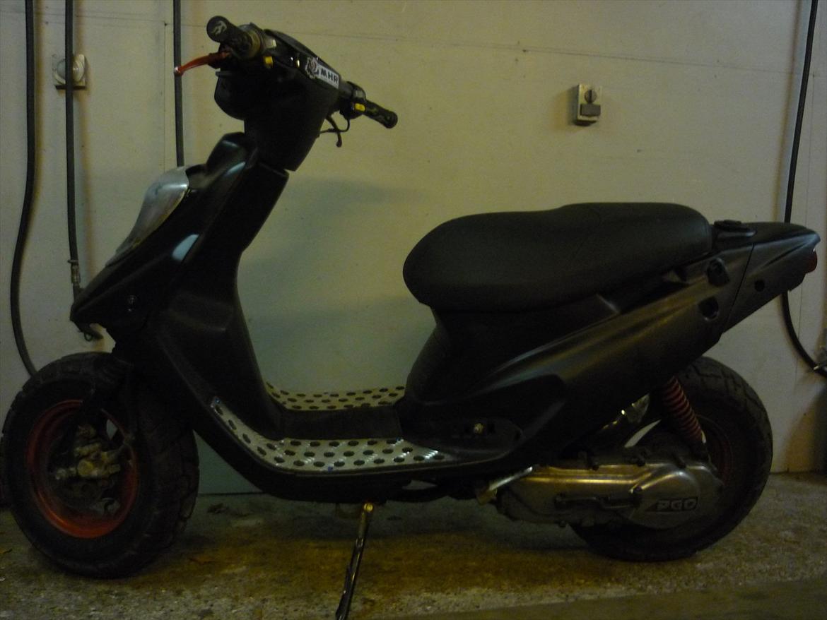 PGO Hot 50 - Nu i matt sort! :P billede 1