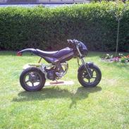 Suzuki Street Magic - Solgt