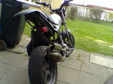 Suzuki street magic "Solgt" billede 4