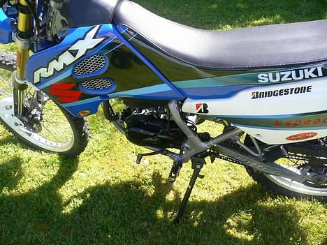 Suzuki rmx  SOLGT  billede 2