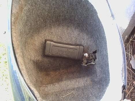 Yamaha Jog as Stjålet dusør give - nede i mit sædeboks.. indsugsforstæker og lys billede 2