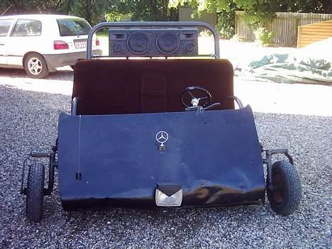 PGO hot 50 *Før Crashed!* - Fronten billede 1