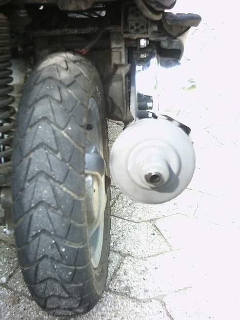 Aprilia sonic SOLGT billede 8