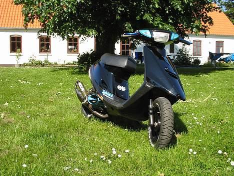 Yamaha Jog FS Skadet! billede 3