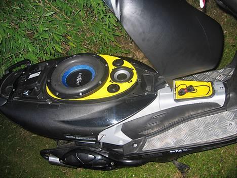 Aprilia Sr50||DiTech !!TilSalg!! - Anlæg. billede 2