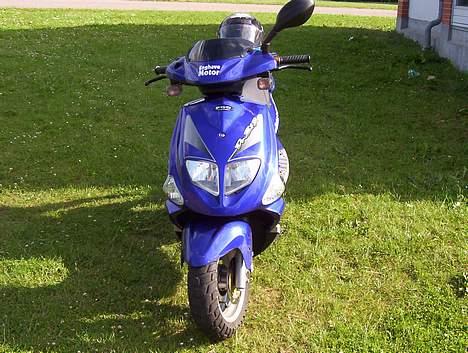 PGO Dr. Big - en pæn sommerdag til en pæn knallert billede 2