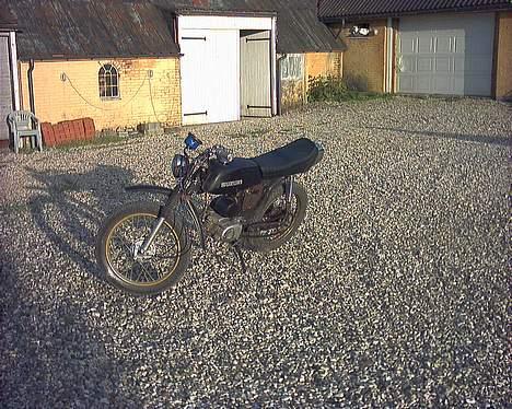 Suzuki k 50 4 gear - i vores gårdsplads...... billede 3
