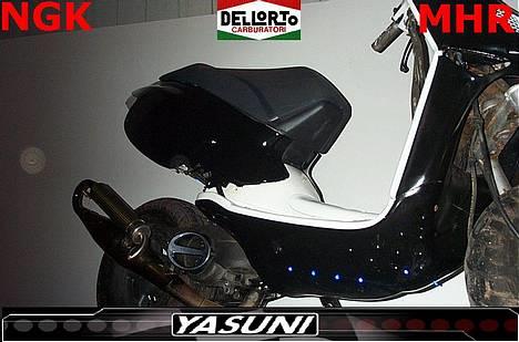 Aprilia Rally MHR Solgt - Rusten bliver fjernet når der kommer ny forgaffel c") billede 2