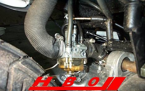 Aprilia Rally MHR Solgt - Har en anden studs på så kabuen vender bag ud istedet for... Og indsugningen ført på i hjelmboksen billede 3